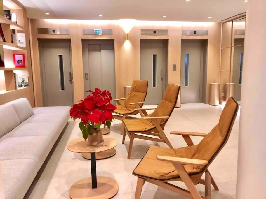 Апартаменты 1 Step To Retiro Park And Gran Viaprado Museum Мадрид Экстерьер фото